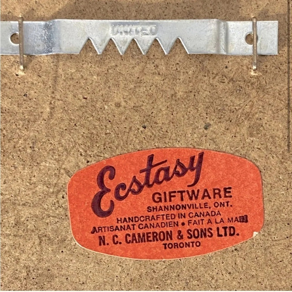 Vintage Ecstasy Giftware Brown Velvet Embroidered Oval Framed Art - Picture 3 of 6